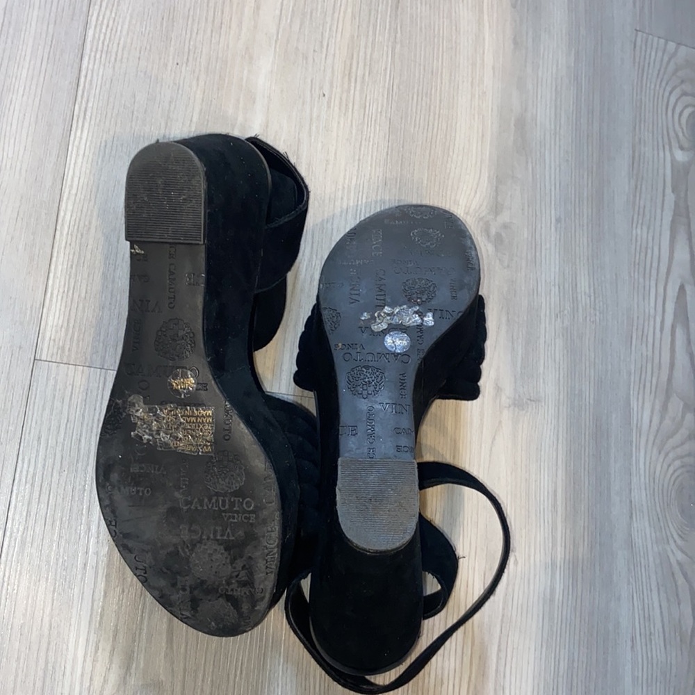 Black Vince camuto wedge sandal - Picture 10 of 11